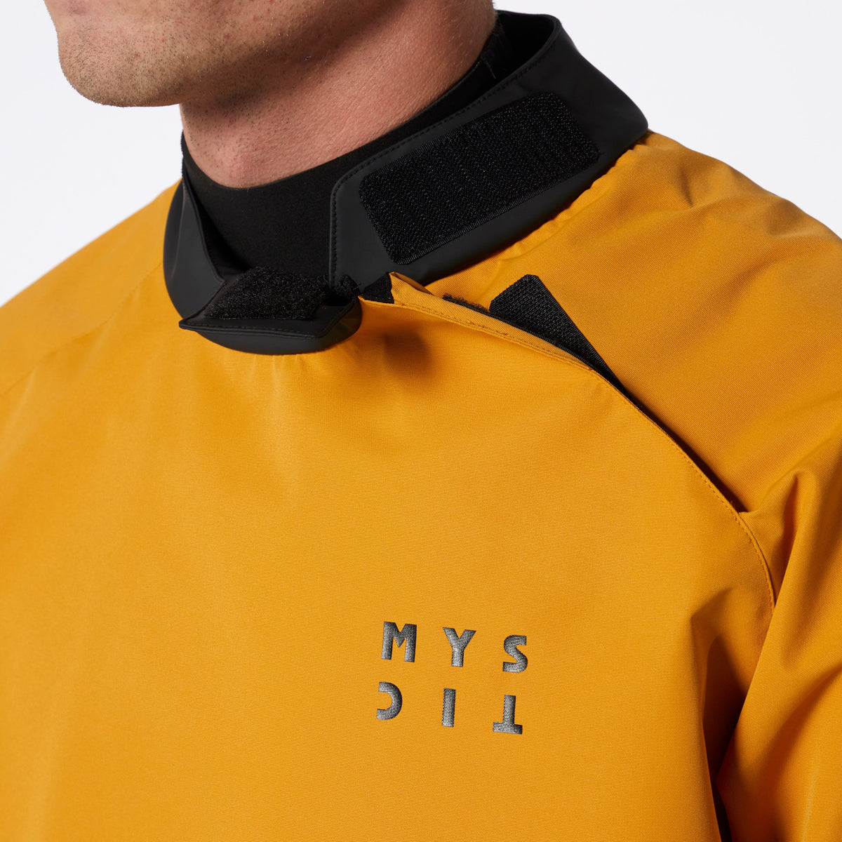 Gust Windbreaker