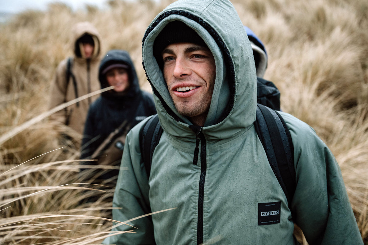 Poncho Explore
