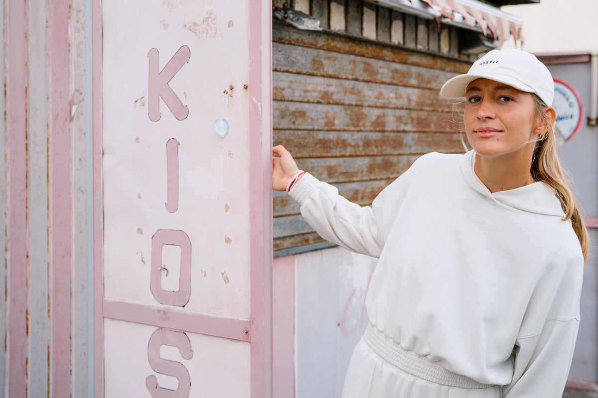 Breezy Hood Sweat Women