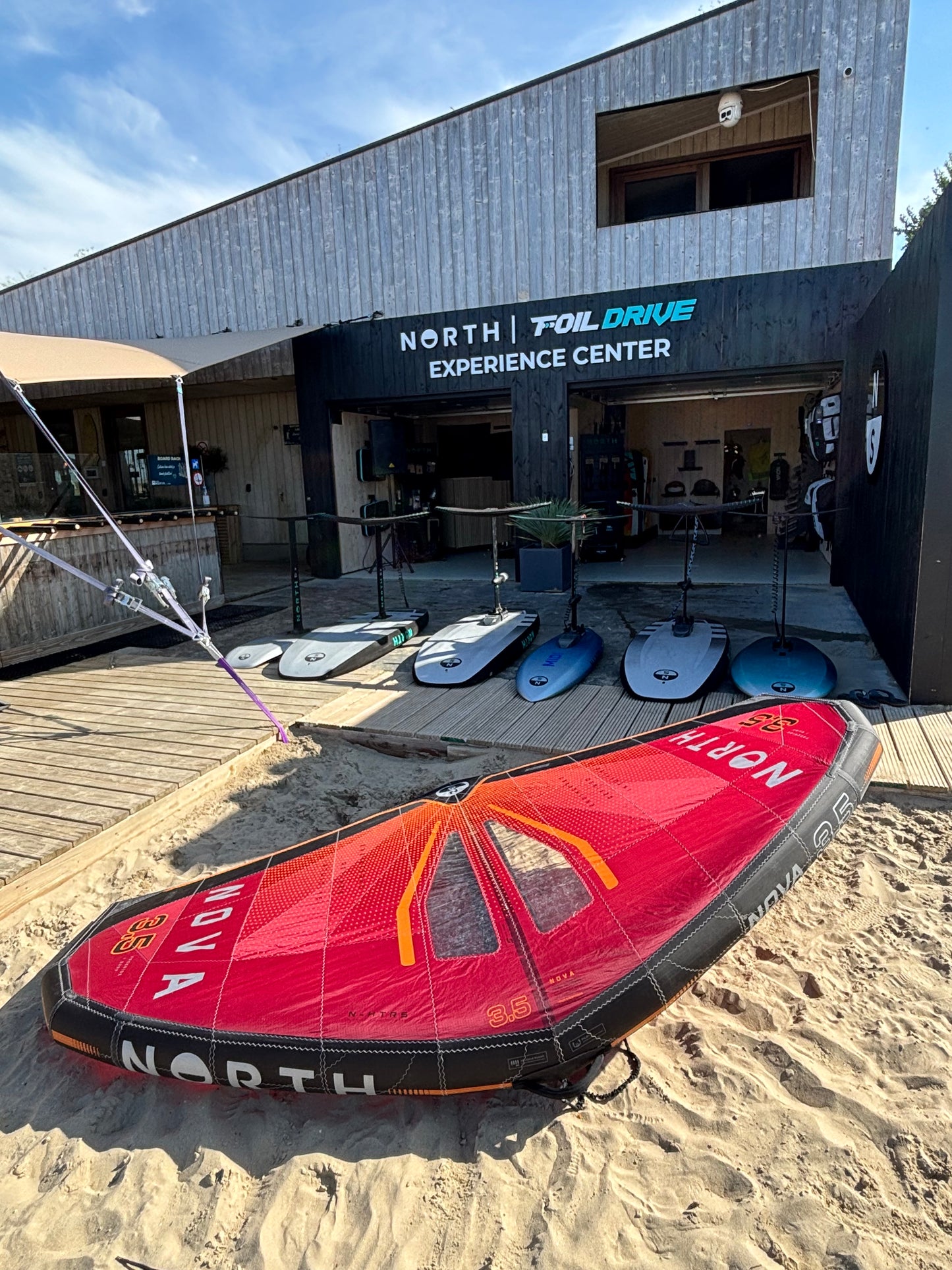 USED 2025 NORTH NOVA 3.5M