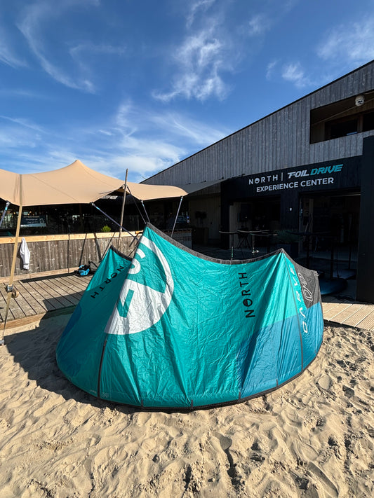 USED 2025 NORTH CARVE 9M