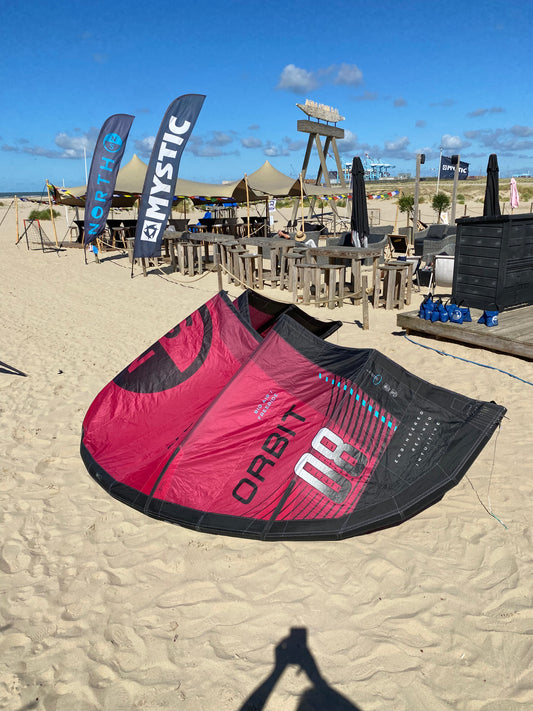 USED 2025 NORTH ORBIT 8M