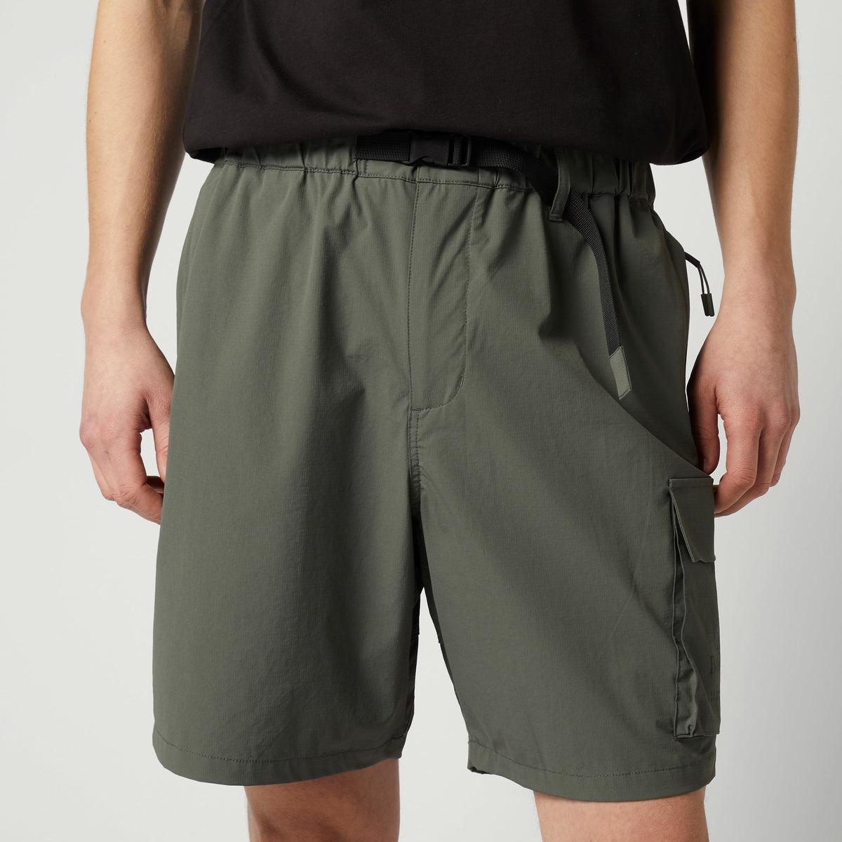 Meridian Hybrid Short