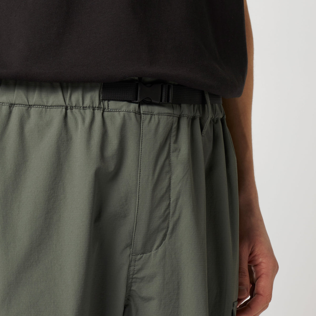 Meridian Hybrid Short