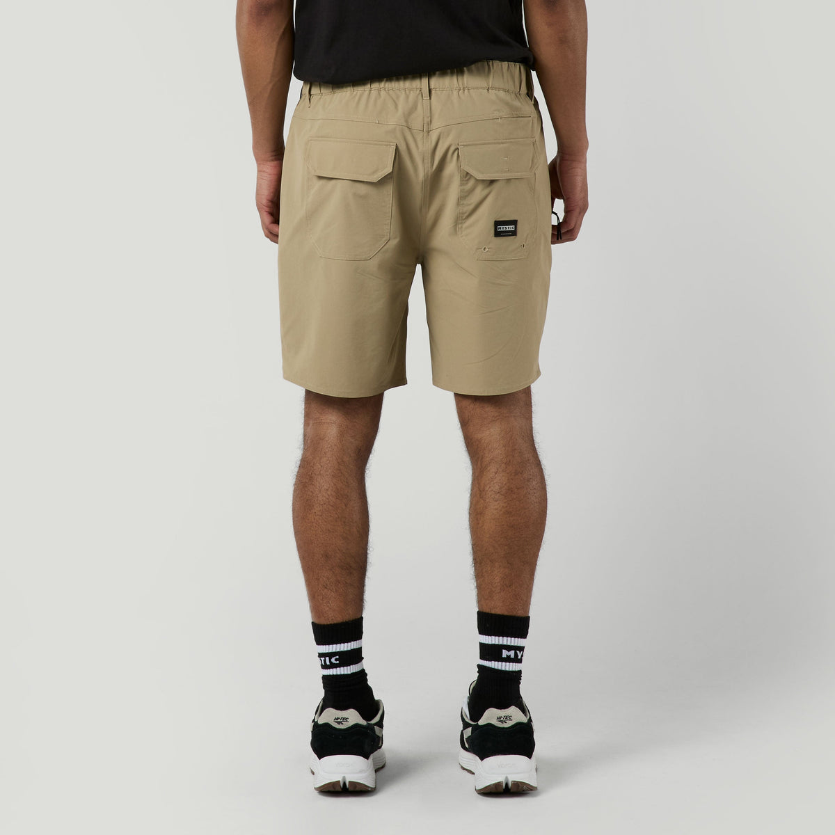 Endure Hybrid Short
