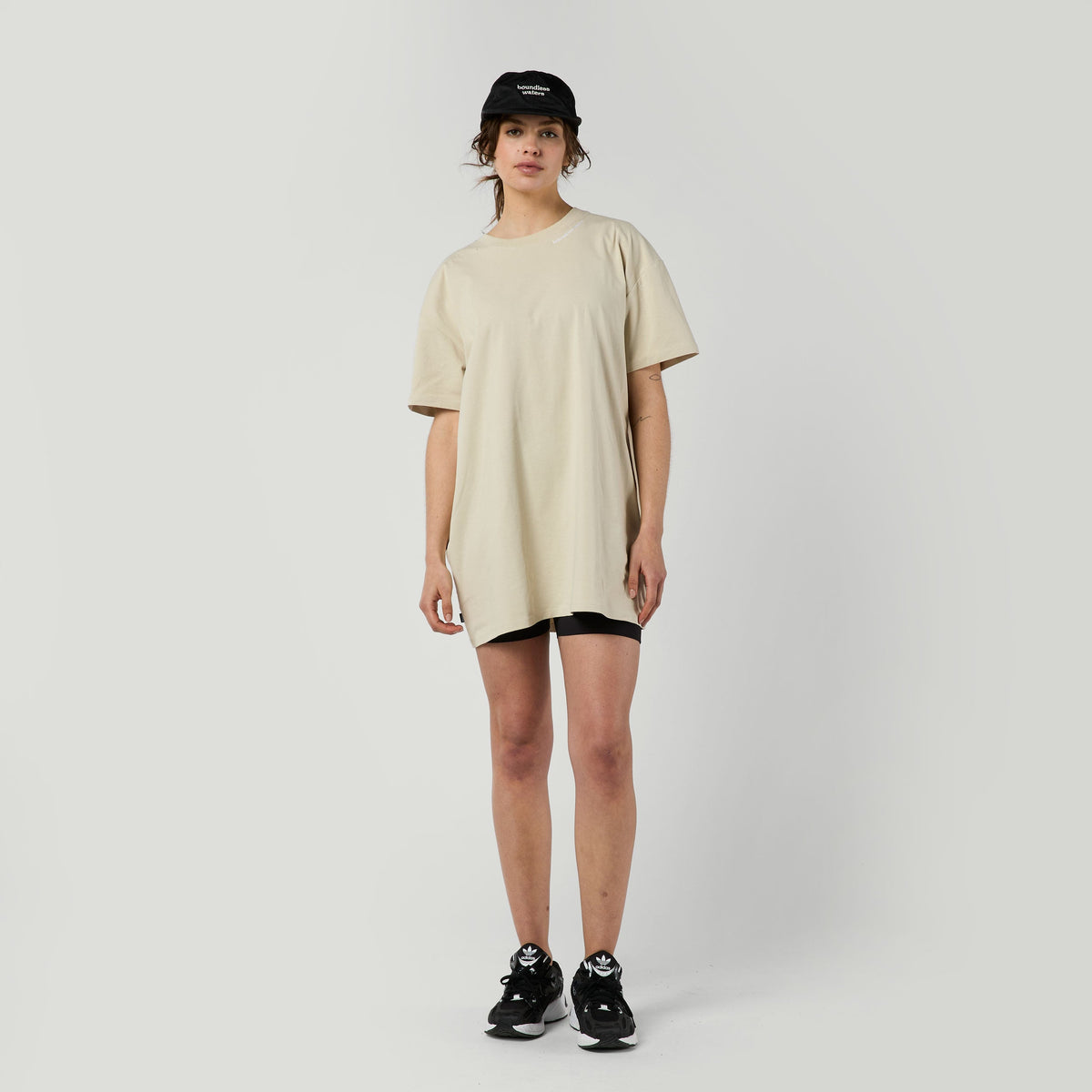 Surrender Long Tee Women
