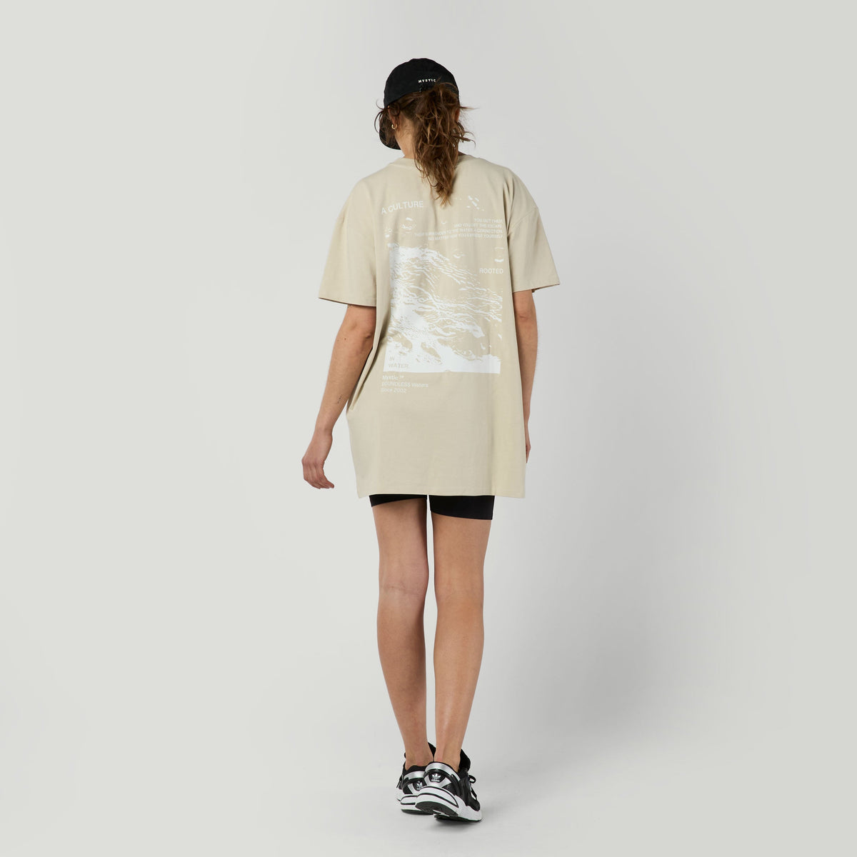 Surrender Long Tee Women