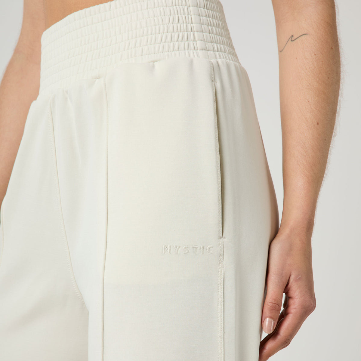 Breezy Jogger Women